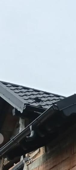 Casă individuală cu 5 camere cu Teren 1200 Mp în Central