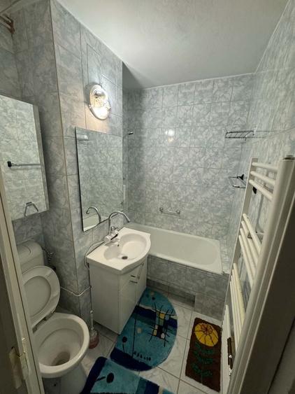 Apartament cu 2 camere semidecomandat în Exterior Vest