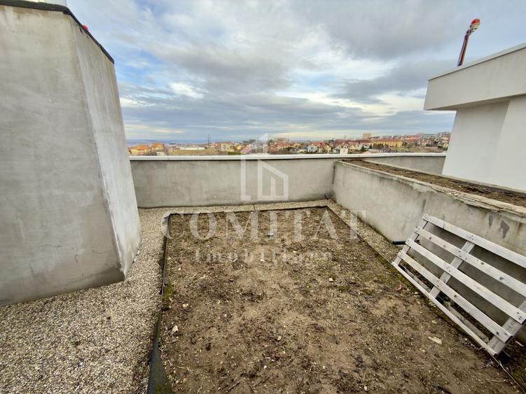 Apartament cu 4 camere semidecomandat în Zorilor