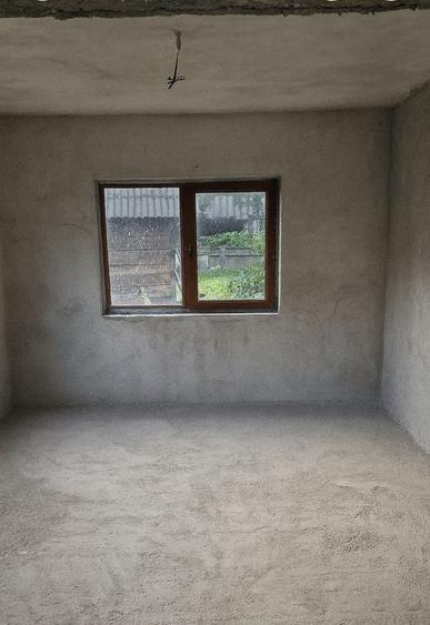 Casă cu 4 camere în Bogdan Vodă