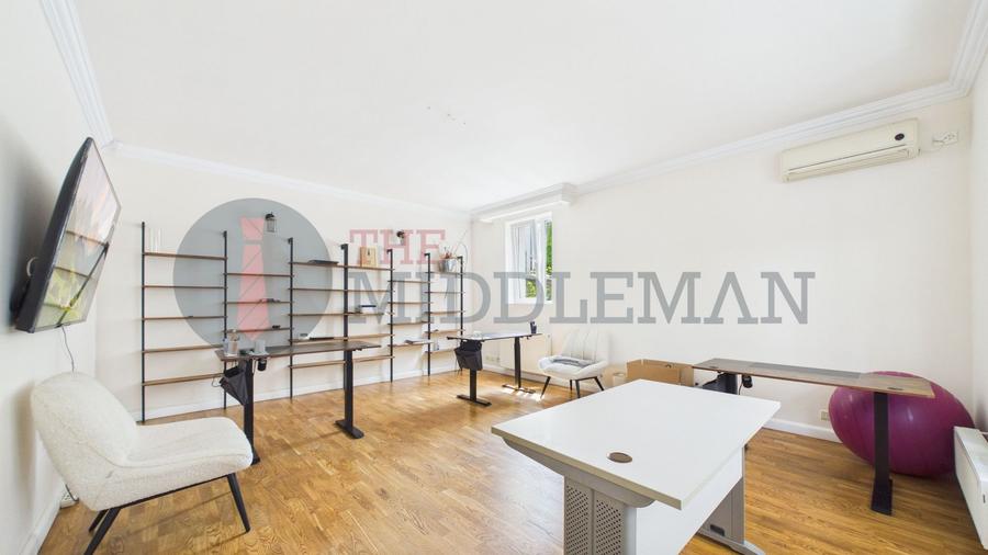 Apartament cu 6 camere decomandat în Dorobanți