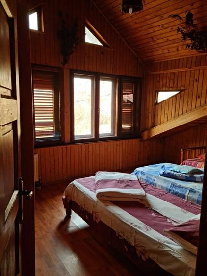 Casă cu 4 camere cu Teren 500 Mp în Cornu