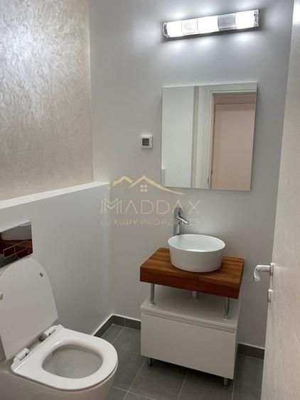 Apartament cu 3 camere decomandat, mobilat în Domenii
