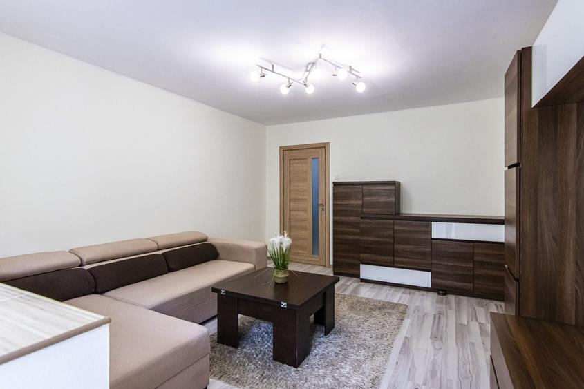 Apartament cu 2 camere decomandat, mobilat în Drumul Taberei