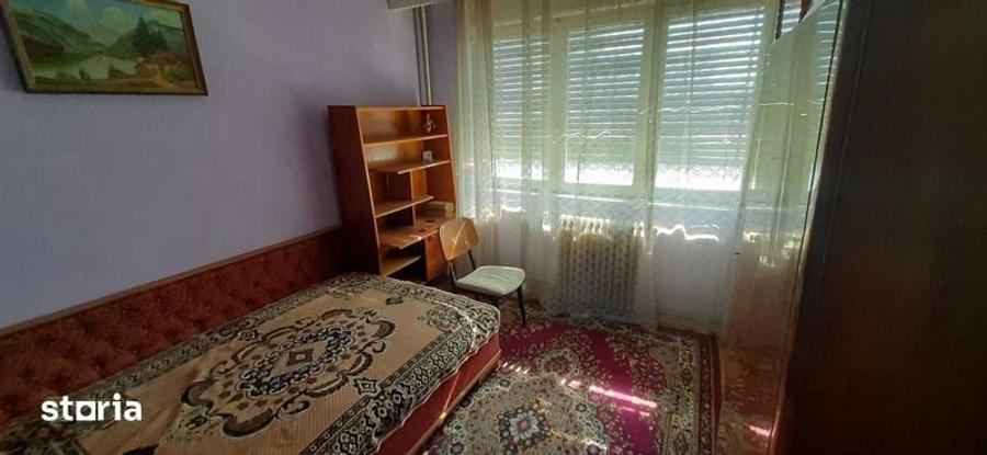 Zona buna, Proprietar, Apartament 2 camere, Etaj 2/4 - 4