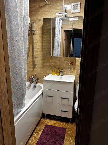 Apartament cu 2 camere decomandat în Berceni