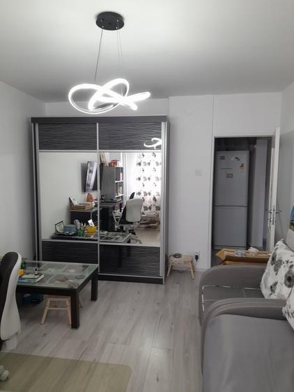Garsonieră decomandată în Ghencea
