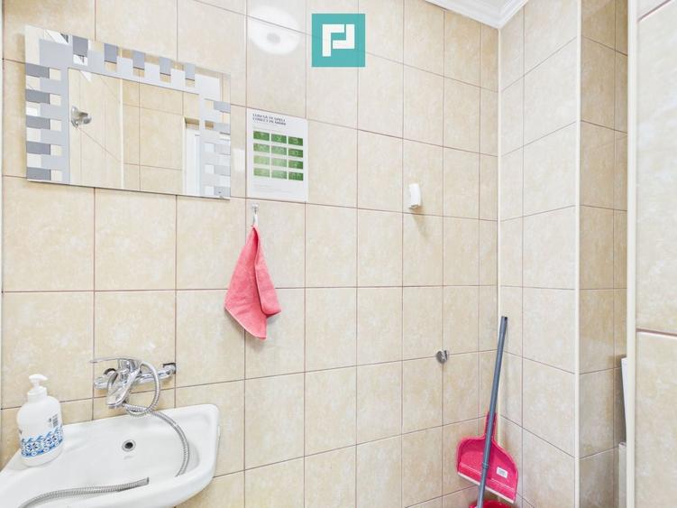Spațiu comercial, de 45 mp, în Iosia