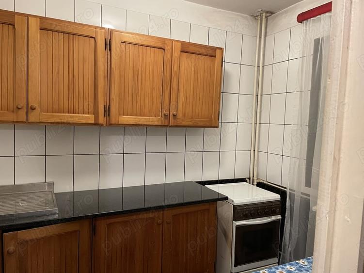 Inchiriez apart.3 camere Drumul Taberei chiar la statia de metrou - 2