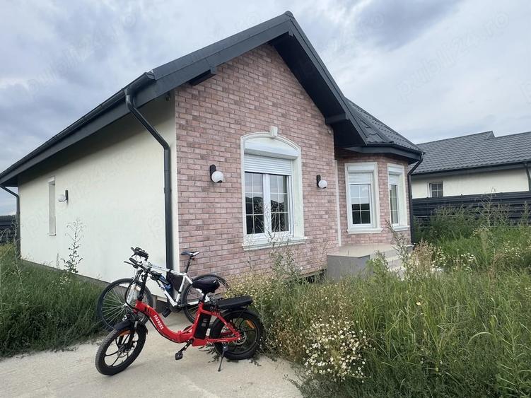 Casă cu 3 camere cu Teren 450 Mp în Balotești