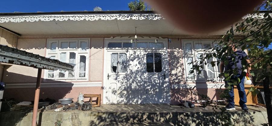 Casă cu 4 camere în Frumușelu