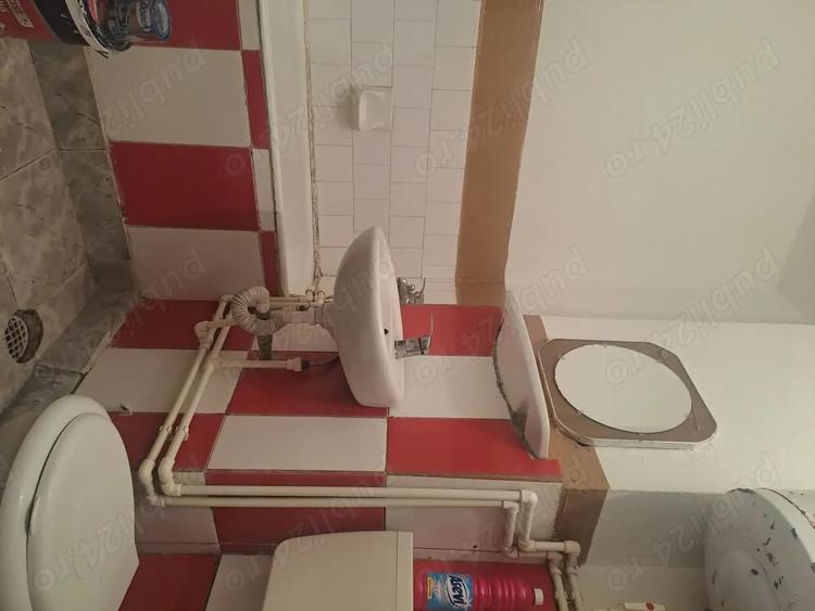 Garsonieră decomandată în Central