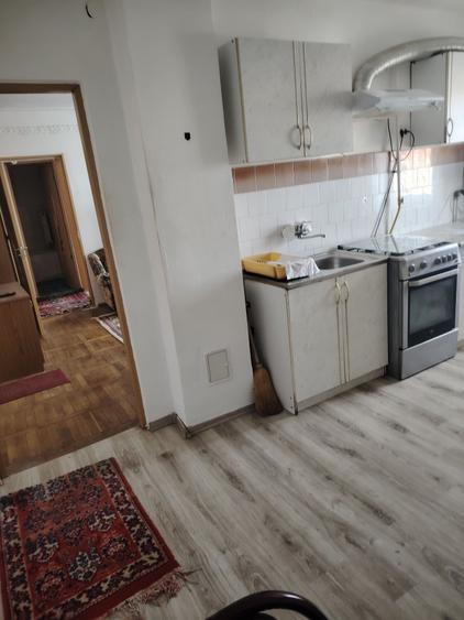 Apartament cu 2 camere nedecomandat în Central