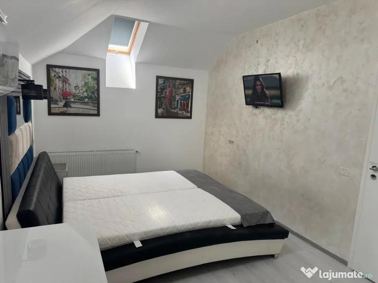 Apartament cu 3 camere decomandat, mobilat în Bartolomeu