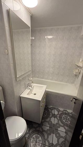 Apartament cu 2 camere decomandat în Drumul Taberei
