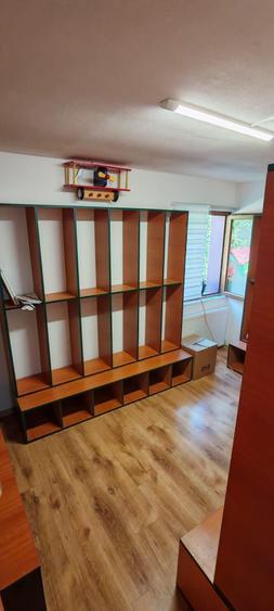 Casă cu 4 camere cu Teren 300 Mp în Central
