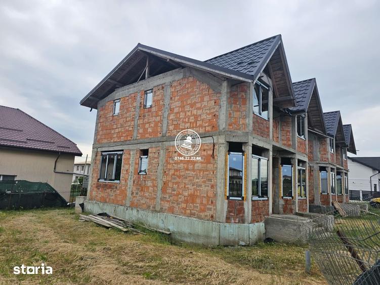 Casă cu 5 camere cu Teren 510 Mp în Rediu
