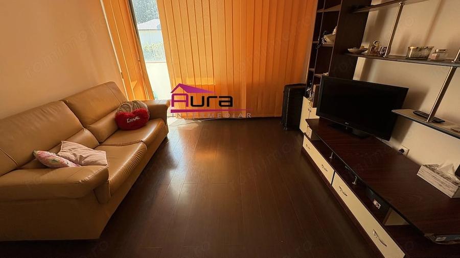 Apartament cu 2 camere semidecomandat în Central