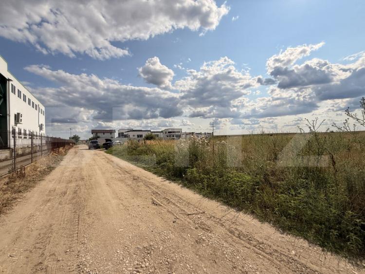 Teren de 692 mp, în Central