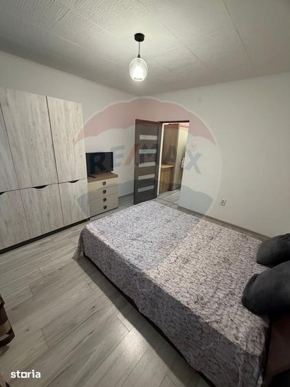 Apartament cu 2 camere, mobilat în Bordei