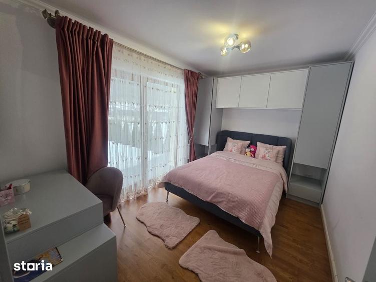 Casă cu 5 camere cu Teren 1800 Mp în Brusturi