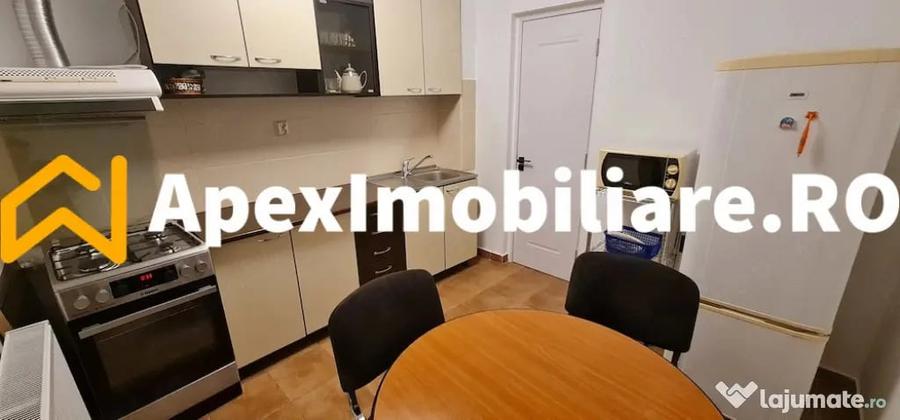Apartament cu 3 camere semidecomandat în Gara de Nord