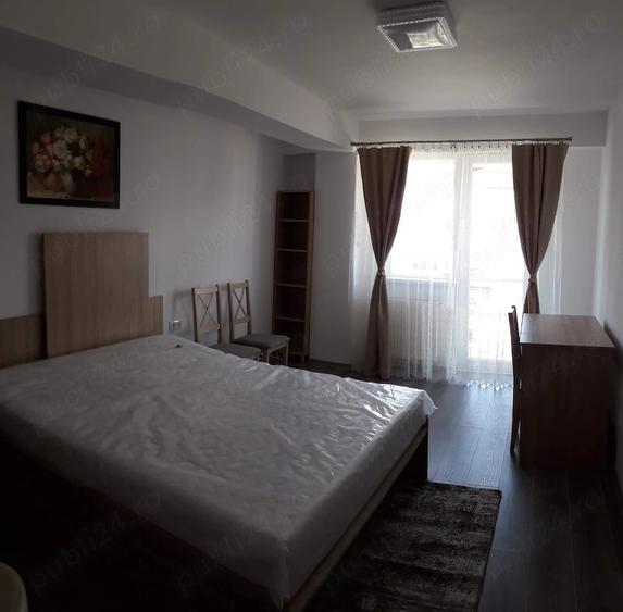 Garsonieră decomandată în Central