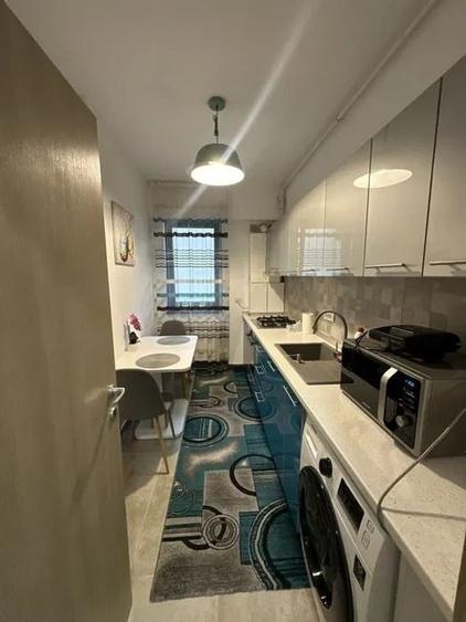 Apartament cu 2 camere decomandat, mobilat în Lujerului