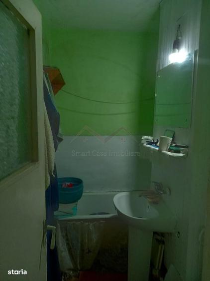 Apartament cu 2 camere semidecomandat în Mircea cel Bătrân