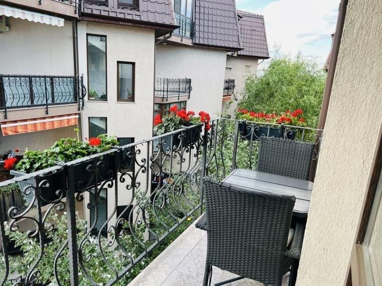 Apartament cu 2 camere decomandat în Dobroești