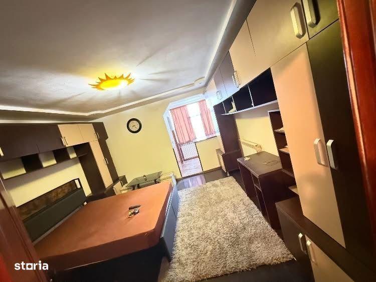 Garsonieră în Central