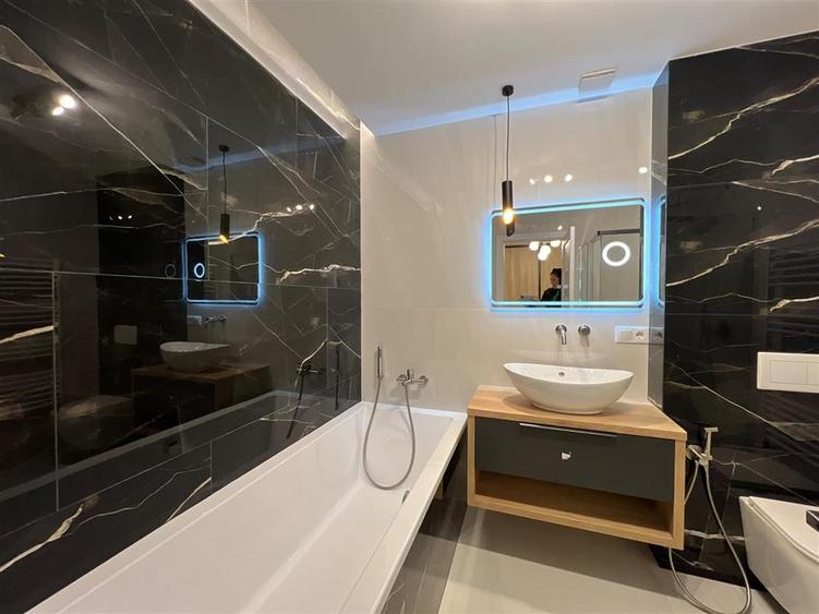 Apartament cu 2 camere semidecomandat în Exterior Est