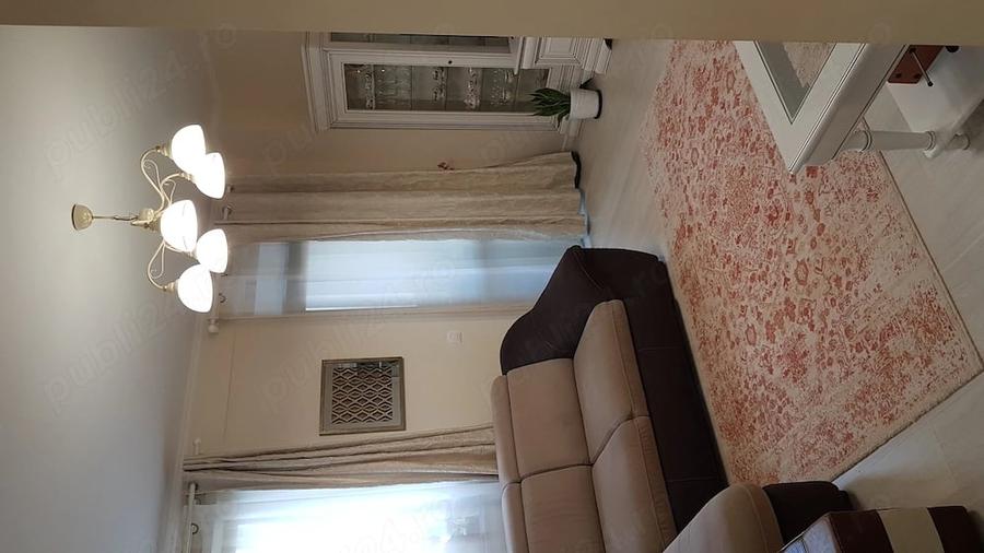 Apartament cu 3 camere decomandat în Primo