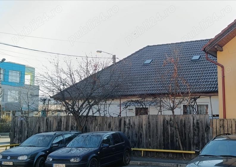 Casă cu 2 camere cu Teren 111 Mp în Vasile Aaron