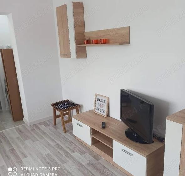 Apartament cu 2 camere semidecomandat, mobilat în Tomis II