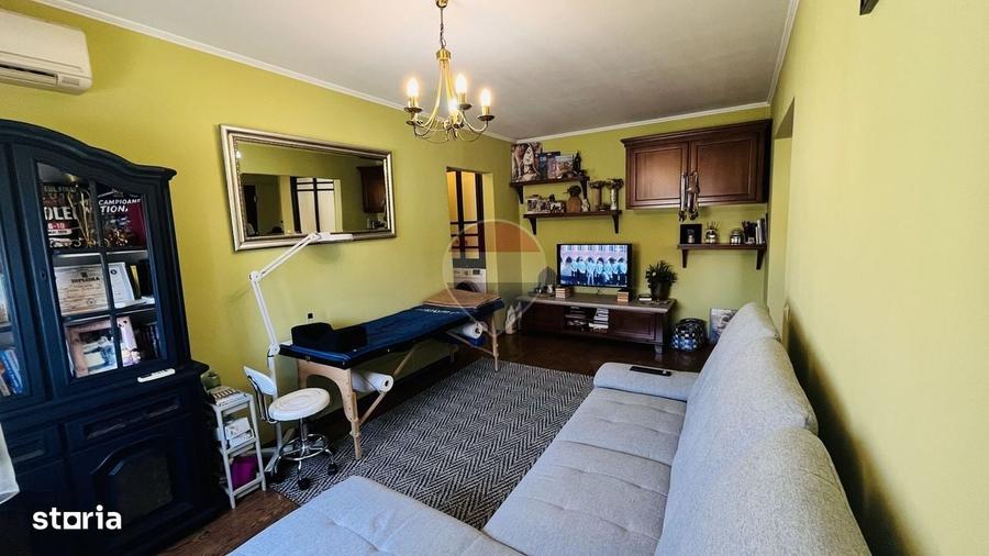 Apartament cu 3 camere în Dragoș Vodă