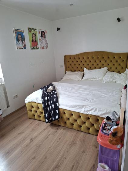 Apartament cu 4 camere decomandat în Feldioara