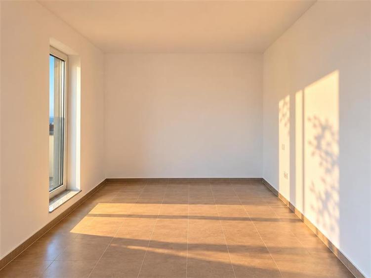 Apartament cu 2 camere circular în Tractorul