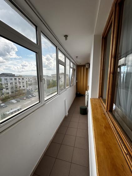 Apartament cu 2 camere decomandat, mobilat în Est