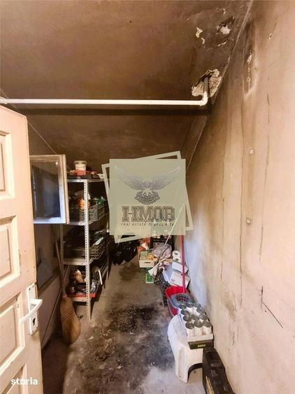 Casă cu 4 camere în Prislop
