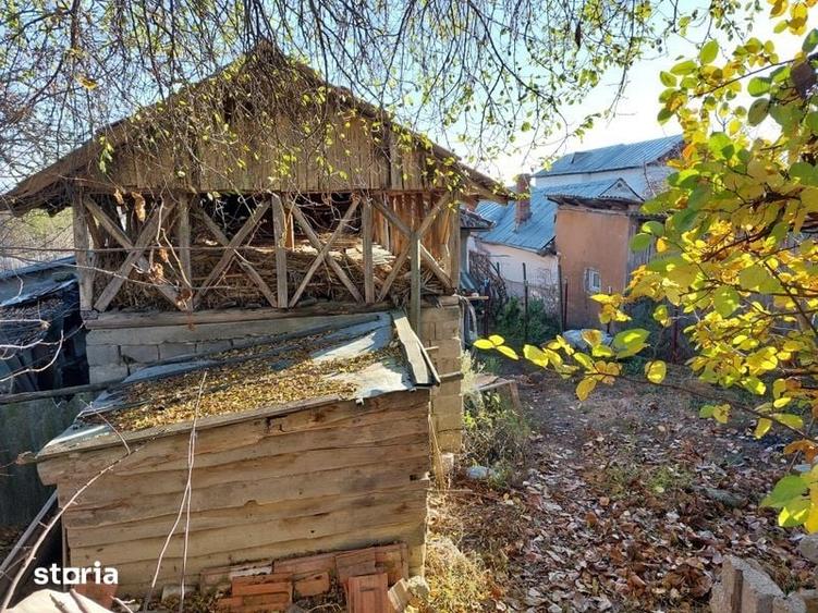 Casă cu 3 camere cu Teren 58 Mp în Berislăvești