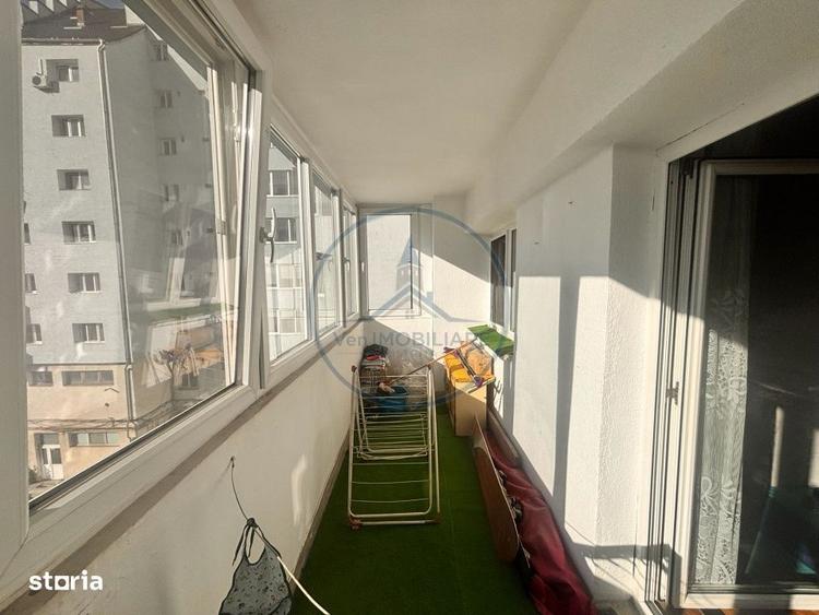 Apartament cu 4 camere, mobilat în Central
