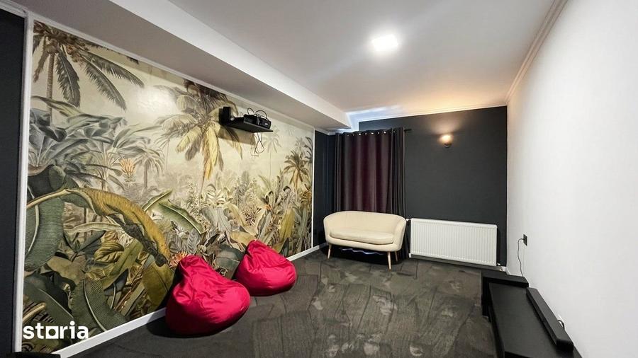 Spațiu comercial, de 159 mp, în Central
