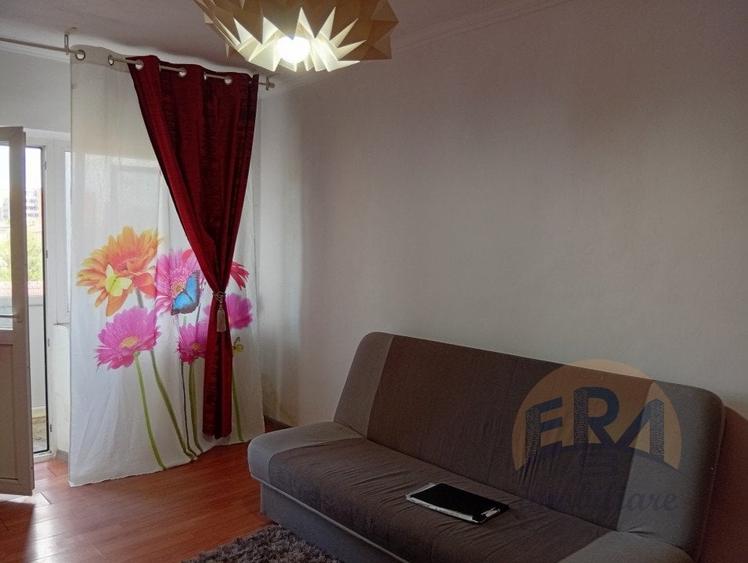 Garsonieră decomandată în Iosia