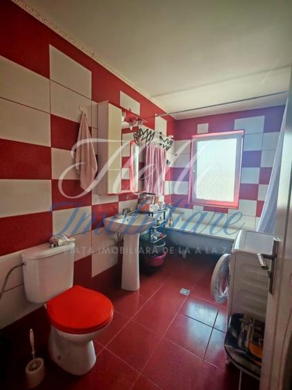 Apartament cu 2 camere decomandat în Baciu