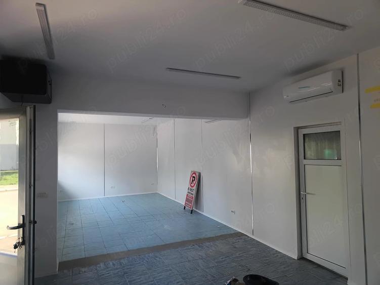 Spațiu comercial, de 47 mp, în Micro 14