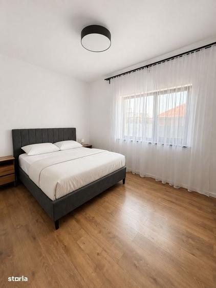 Casă cu 4 camere cu Teren 515 Mp în Domnești