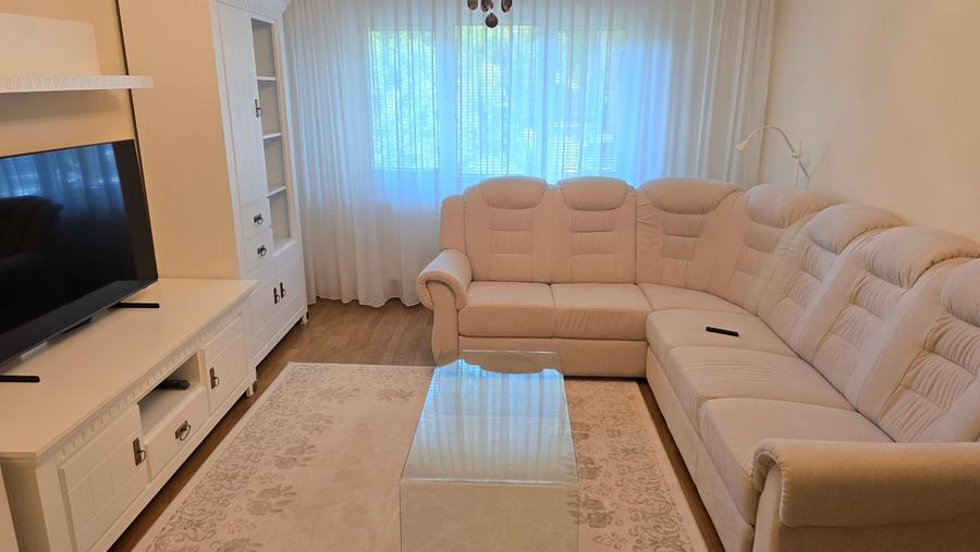 Apartament cu 3 camere decomandat în Ultracentral