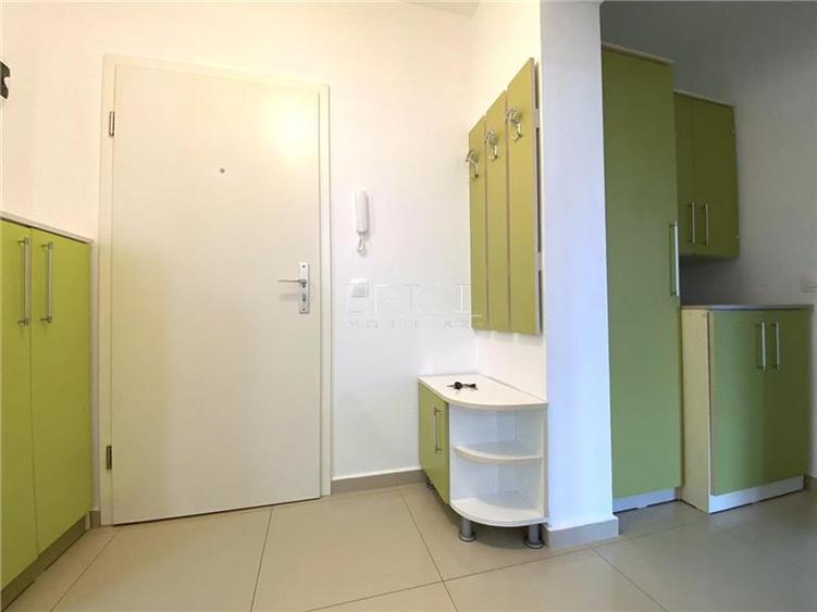 Apartament cu 2 camere decomandat în Bartolomeu