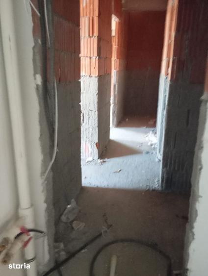Spațiu comercial, de 950 mp, în Chitila